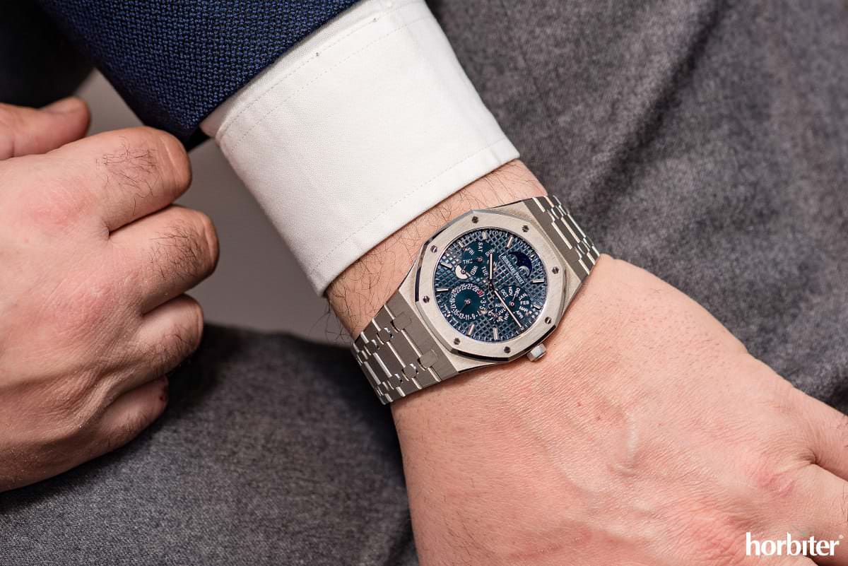 Hands-On With The AP Royal Oak A2